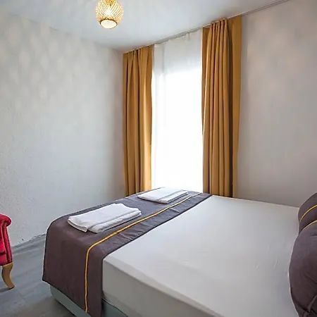 Surla Otel Urla